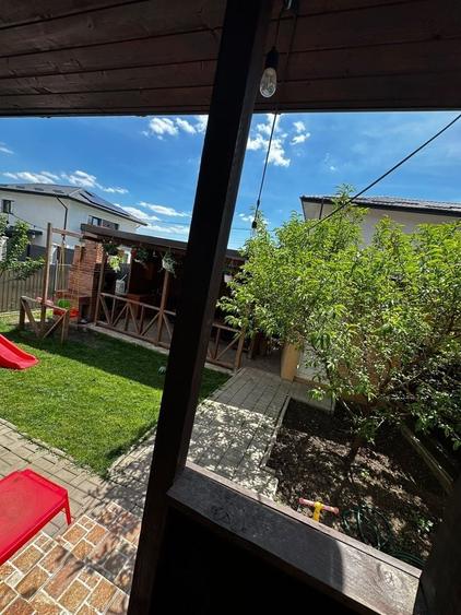 Casă cu 4 camere în Valea Lupului