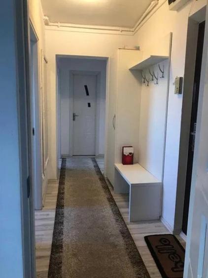 Apartament cu 2 camere decomandat în Mihai Viteazul