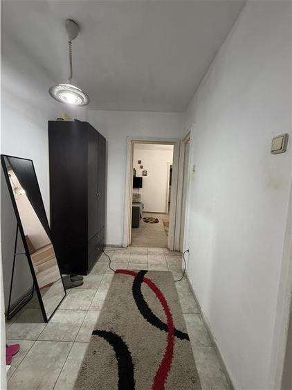 Apartament cu 2 camere nedecomandat în Podu Roș