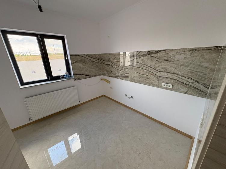 Casă cu 4 camere în Valu lui Traian