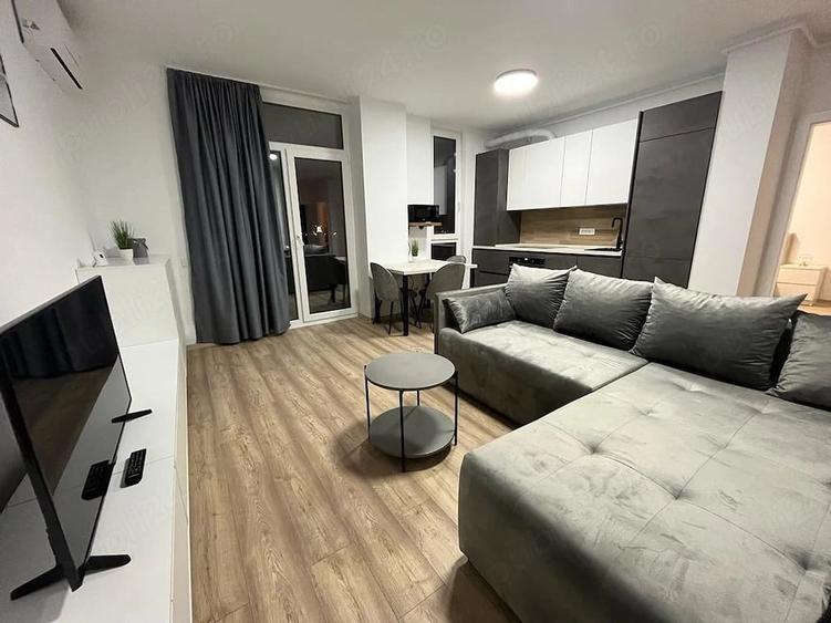 Apartament cu 2 camere semidecomandat în Take Ionescu