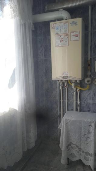Apartament cu 2 camere decomandat în Micro 20