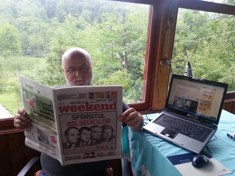 Casă cu Teren 1800 Mp în Cosmina de Sus