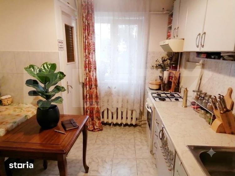 Apartament cu 4 camere în George Enescu
