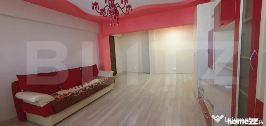 Apartament cu 2 camere semidecomandat în Micro 16