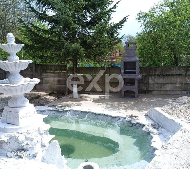 Casă cu 4 camere în Valea