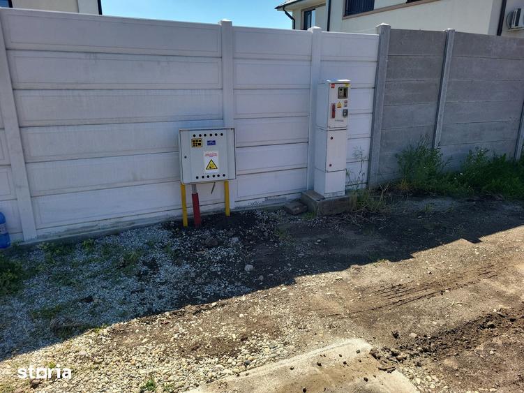 Casă cu 3 camere cu Teren 450 Mp în Central