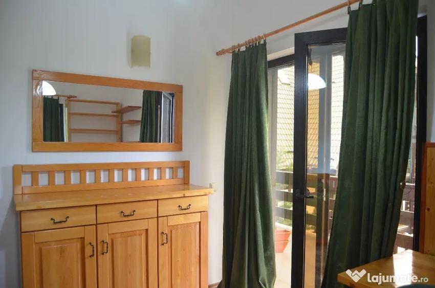 Apartament cu 2 camere decomandat în Piatra Arsă