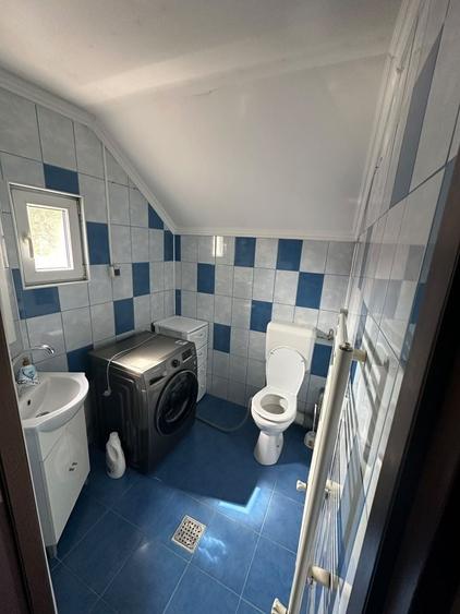 Casă cu 3 camere în Central
