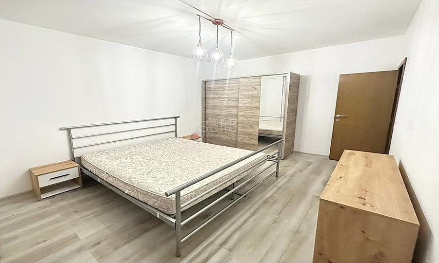 Apartament cu 2 camere decomandat, mobilat în Tractorul