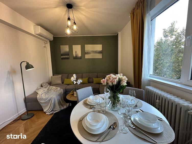 Apartament cu 3 camere în Centrul Civic