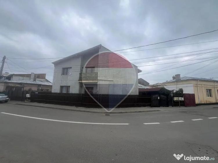Casă cu 3 camere cu Teren 111 Mp în Tăbăcari