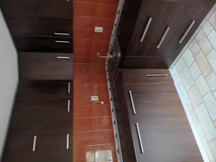 Apartament cu 3 camere decomandat în Nord