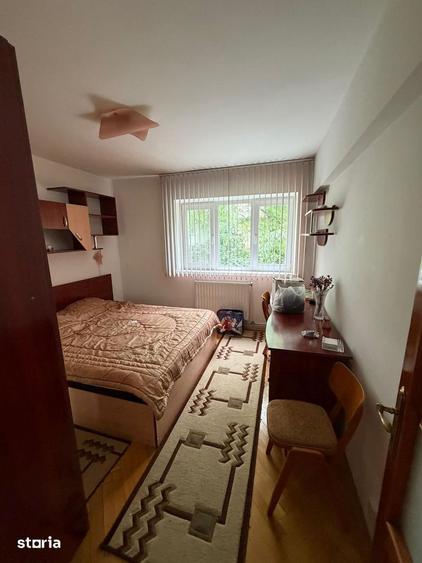 Apartament cu 3 camere decomandat în Copou