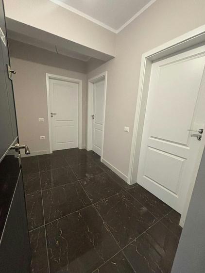 Apartament cu 2 camere decomandat în Dobroești