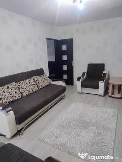 Apartament cu 2 camere decomandat în Mihai Bravu
