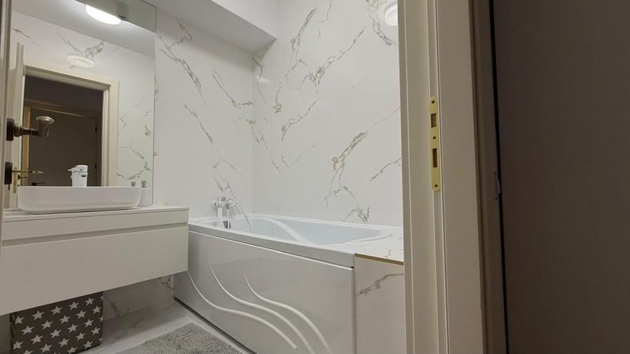 Apartament cu 4 camere decomandat în Nord