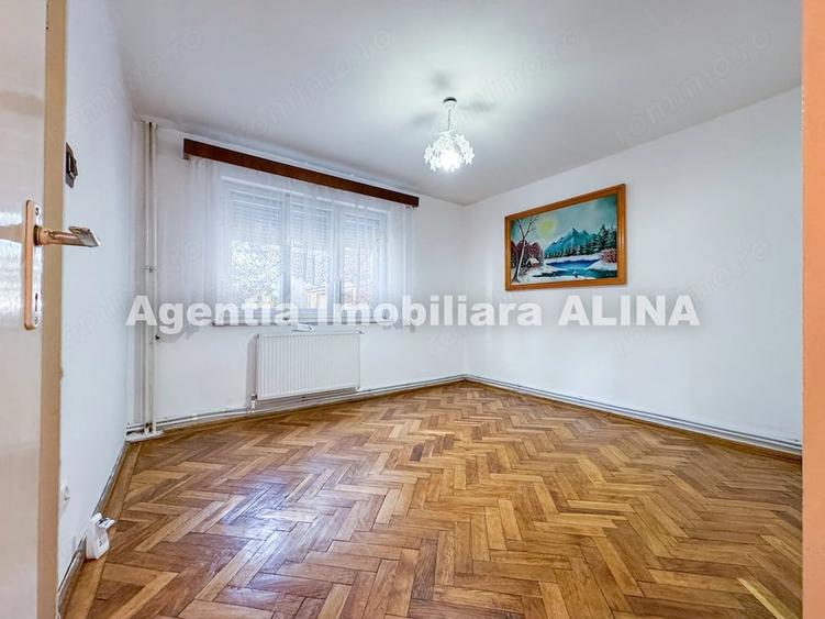Apartament cu 2 camere decomandat în Minerul