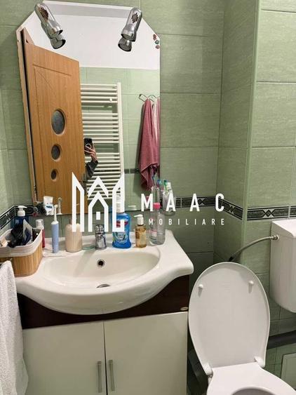 Apartament cu 3 camere decomandat, mobilat în Valea Aurie