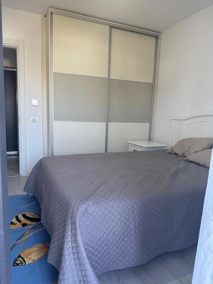 Apartament cu 3 camere decomandat în 1 Decembrie 1918