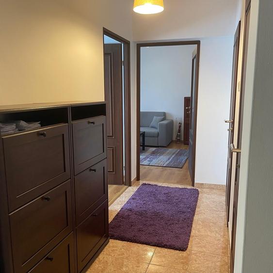 Apartament cu 2 camere decomandat în P-ța Muncii