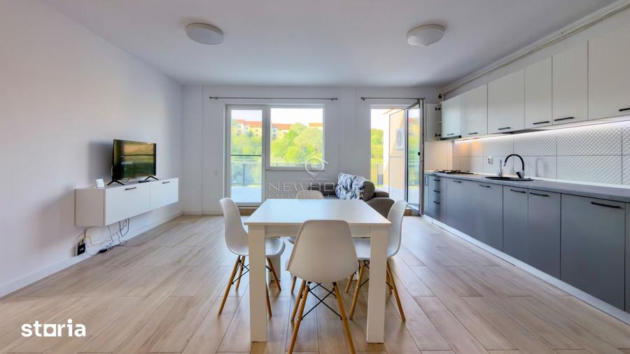 Apartament cu 3 camere semidecomandat, mobilat în Florești