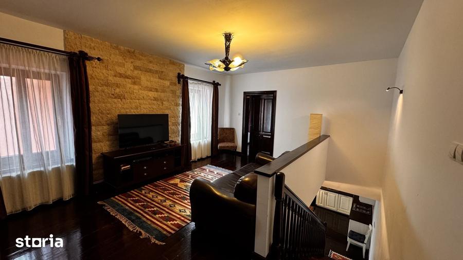 Apartament cu 3 camere în Ultracentral