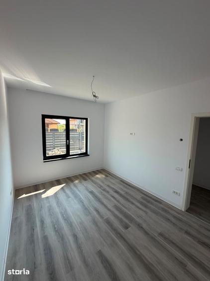 Casă cu 5 camere cu Teren 350 Mp în Becicherecu Mic