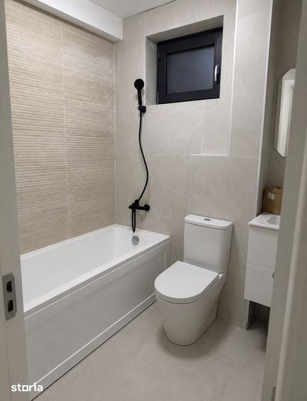 Apartament cu 3 camere în Calea București
