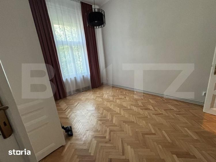 Apartament cu 4 camere decomandat în Eminescu