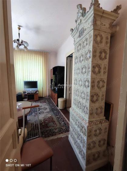 Casă cu Teren 187 Mp în Calea București