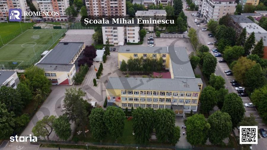 Apartament cu 2 camere semidecomandat în Craiovei
