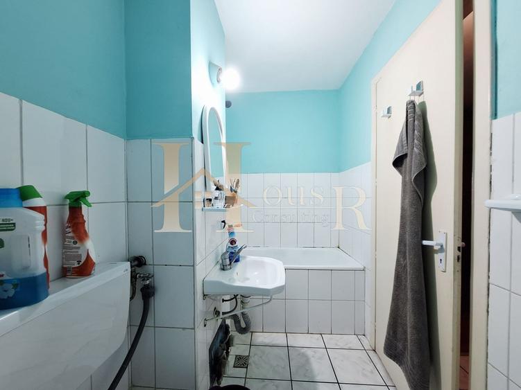 Garsonieră decomandată în Girocului