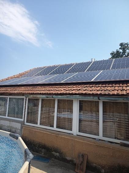 Casă individuală cu 4 camere cu Teren 2400 Mp în Traian