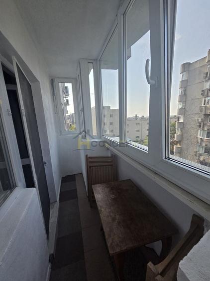 Apartament cu 3 camere decomandat în Vitan Mall