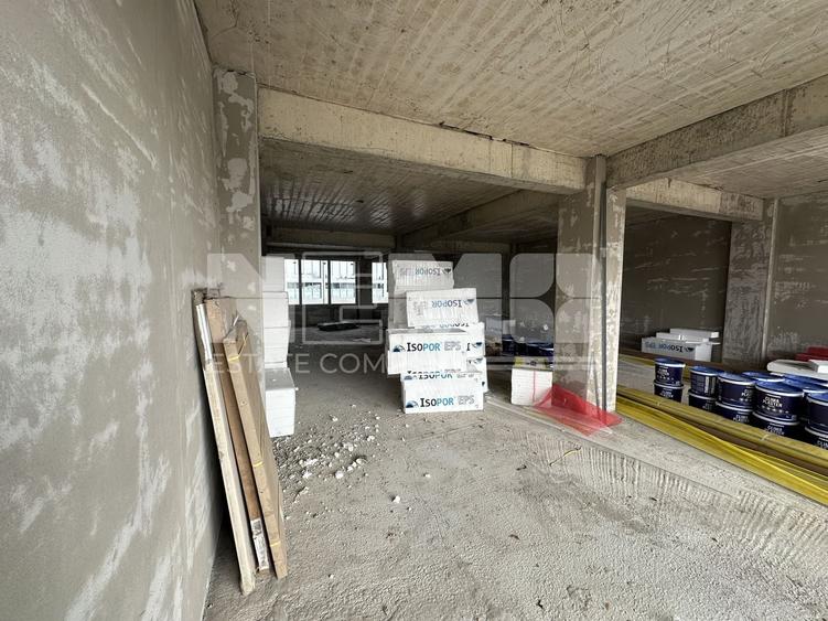 Spațiu comercial, de 120 mp, în Sud