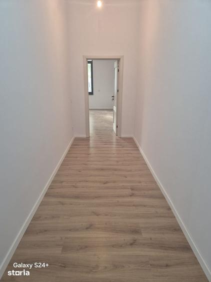 Casă cu 4 camere cu Teren 462 Mp în Central