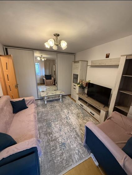 Apartament cu 2 camere decomandat, mobilat în Colentina