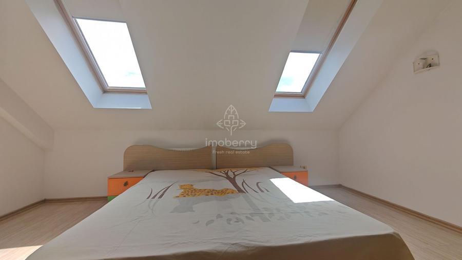 Apartament cu 3 camere semidecomandat, mobilat în Central