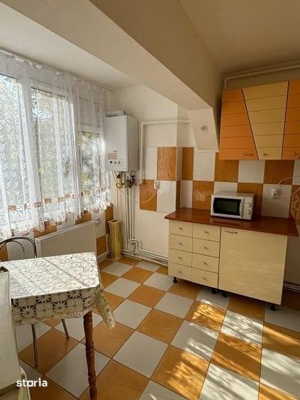 Garsonieră decomandată în Traian