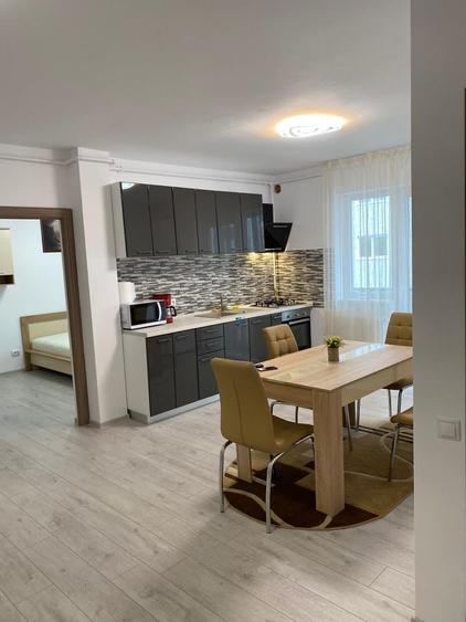 Apartament cu 2 camere decomandat în Florești