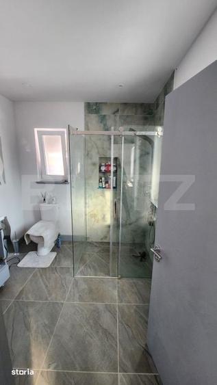 Casă cu 4 camere cu Teren 1800 Mp în Mărișelu