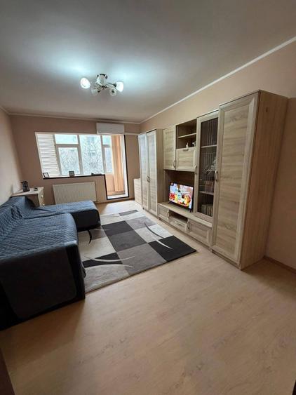 2 Camere Decomandat Circular Zona City Park - 1