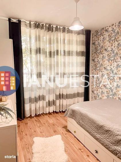 Apartament cu 3 camere decomandat în Berceni