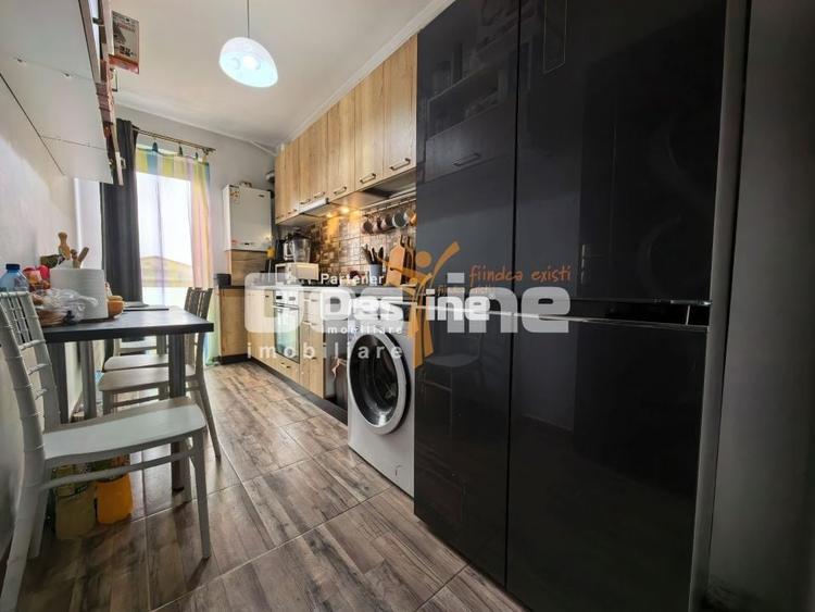 Apartament cu 2 camere decomandat în Valea Adâncă