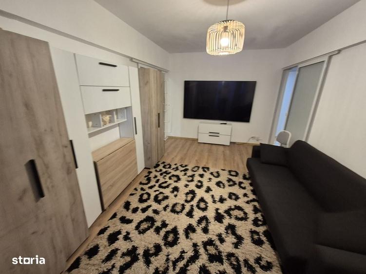 Apartament cu 2 camere decomandat în Muncii
