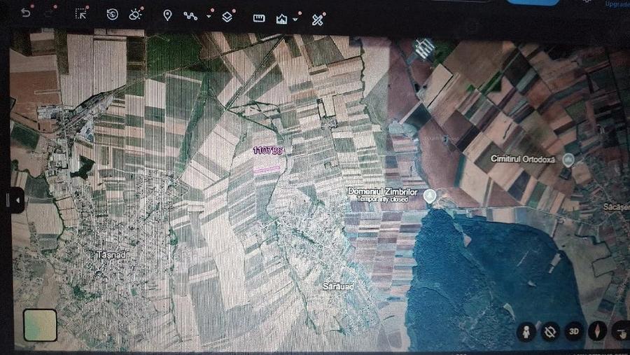 Teren de 3000 mp, în Central