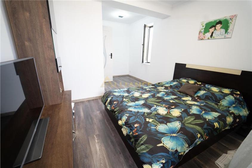 Casă individuală cu 4 camere cu Teren 327 Mp în Berceni