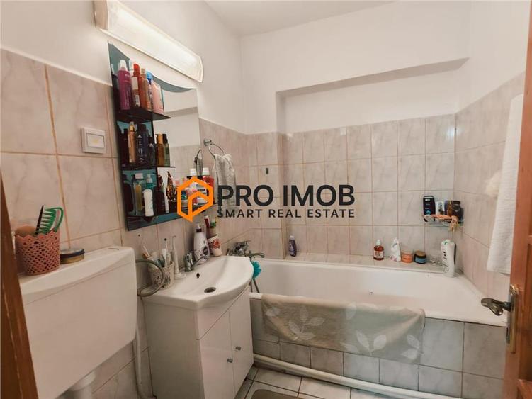 Apartament cu 3 camere decomandat, mobilat în Dorobanți 2