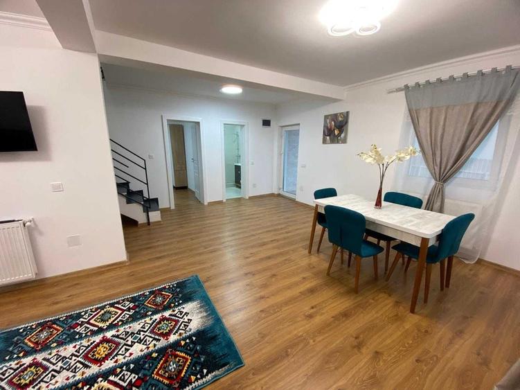 Casă cu 4 camere cu Teren 250 Mp în Central